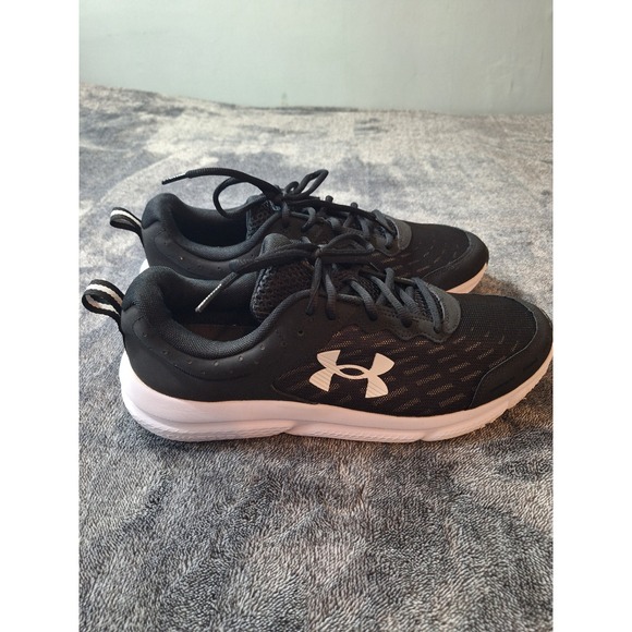 Under Armour Other - Under Armour Charged Assert 10 Sneaker Shoes Mens 12  Black Low Top Running